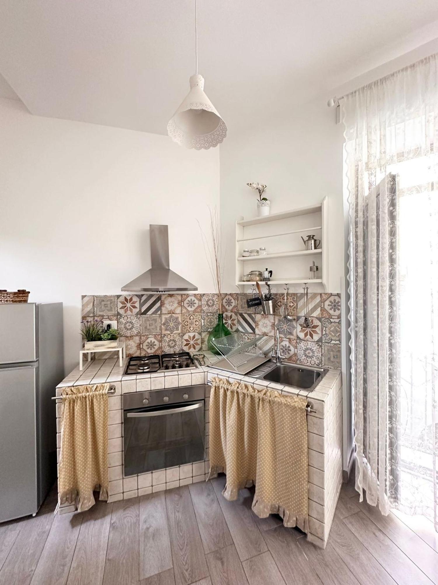 Lilly'S Home Ното Екстериор снимка